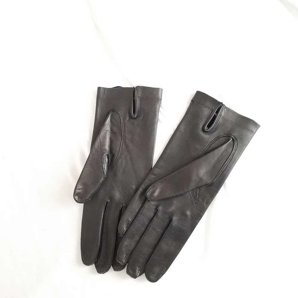 Vintage womens size extra small black  guinine leather gloves